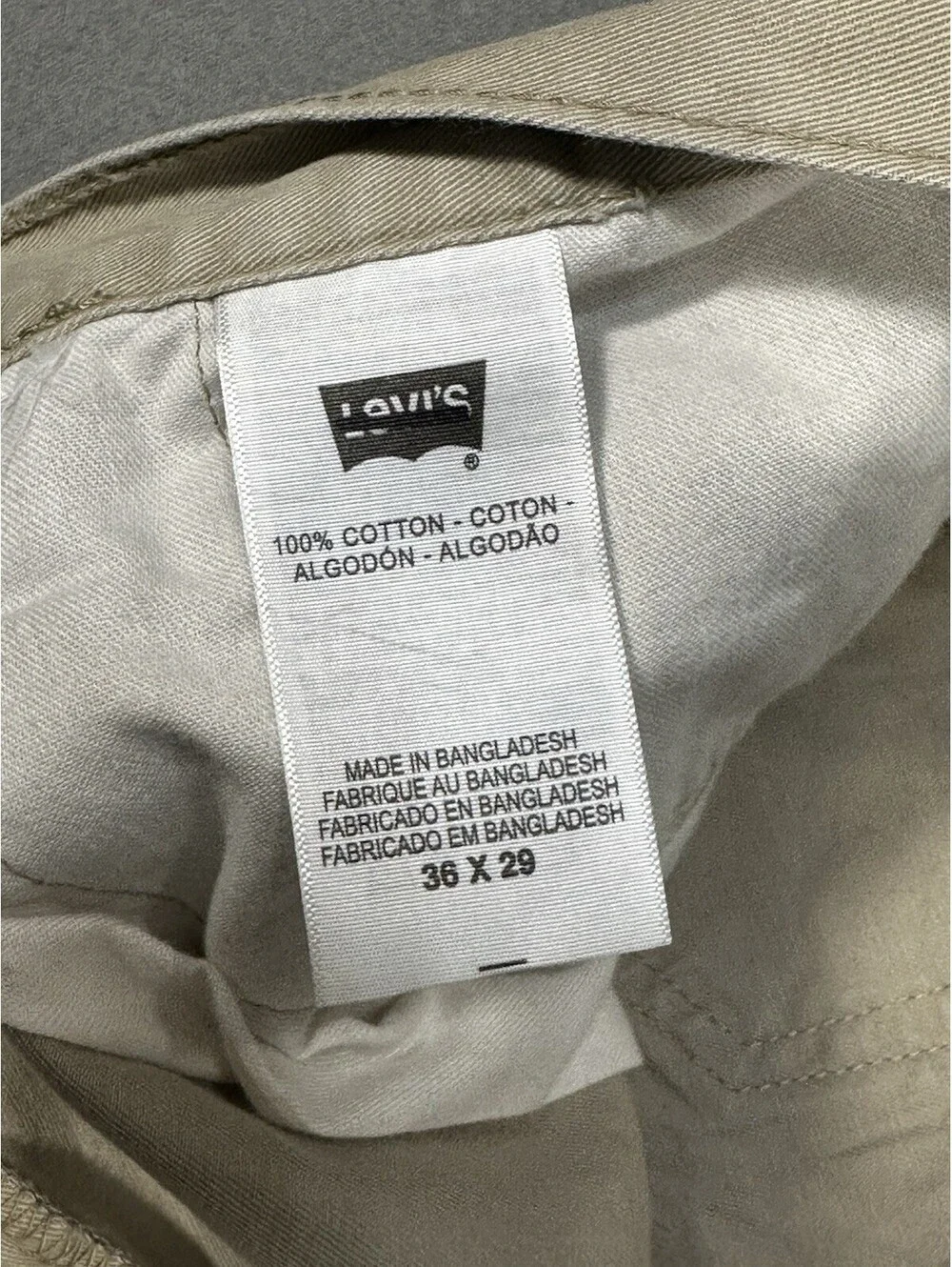 Levis tagged 38x29